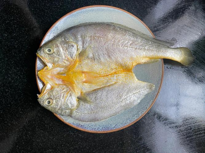 黃魚鲞的家常做法（清蒸黃魚鲞的做法）1