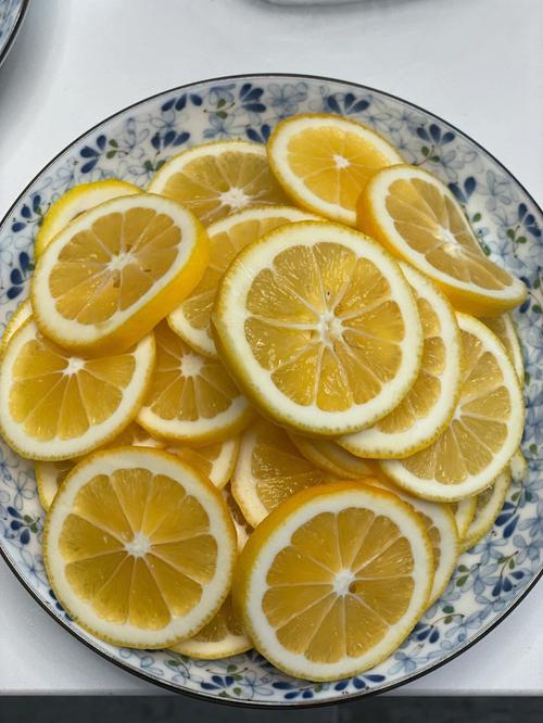新鮮檸檬的吃法大全（怎麼吃新鮮檸檬）1