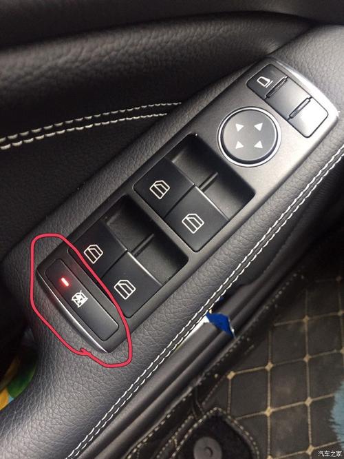 汽車門把手按鍵是哪個