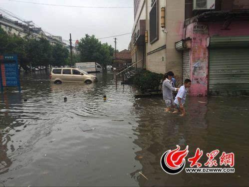 菏澤市單縣現在下大雨了嗎