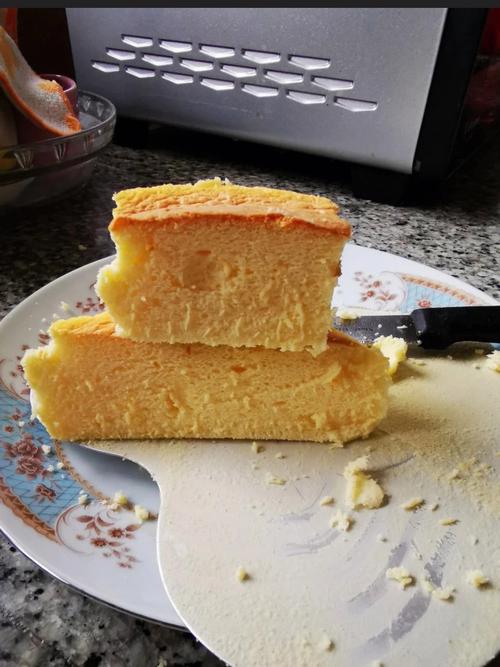 輕芝士乳酪蛋糕的做法（美味輕芝士乳酪蛋糕做法步驟詳解）1