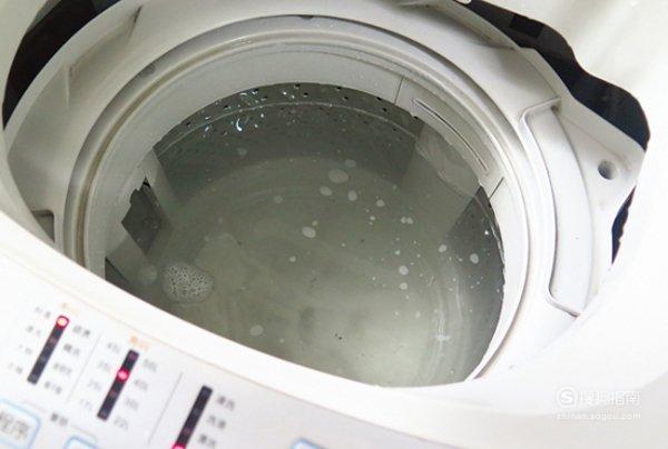 洗衣機用蘇打水來清潔可以嗎（怎樣用蘇打水）1