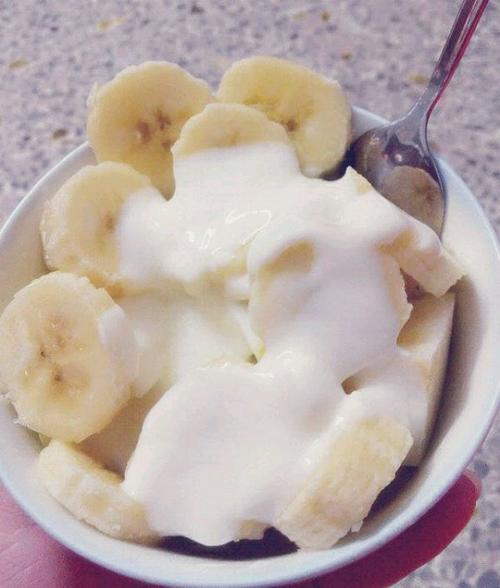 炒香蕉酸奶怎麼做（炒香蕉酸奶的做法）1