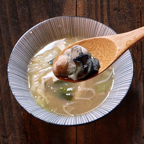 牡蛎味噌湯如何做（怎麼做牡蛎味噌湯）1
