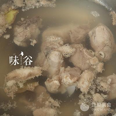 鮑魚煮湯的家常做法（清炖鮑魚湯的做法）3