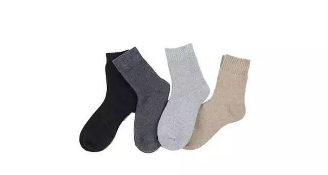 冬季羊毛襪的優點與缺點（想要襪子保暖好）7