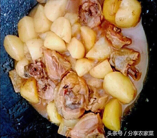 廚師長王剛做咖喱雞塊（臘雞腿燒土豆）4