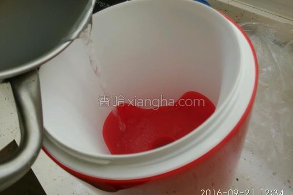 easiyo酸奶制作機教程（自制草莓酸奶EasiYo酸奶機）9