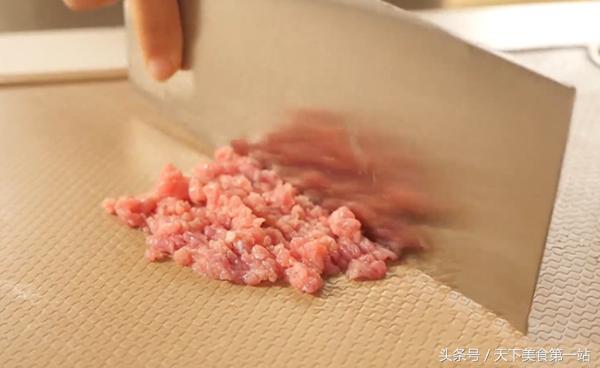 家常牛肉炒飯的做法（牛肉炒飯簡單做法）6