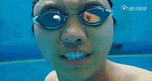 遊泳換氣鼻子出水面要噴一下嗎（遊泳時如何正确的換氣）3