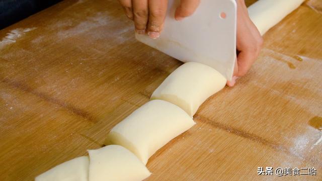 怎麼做油酥燒餅不用面粉（教你在家做油酥燒餅）8