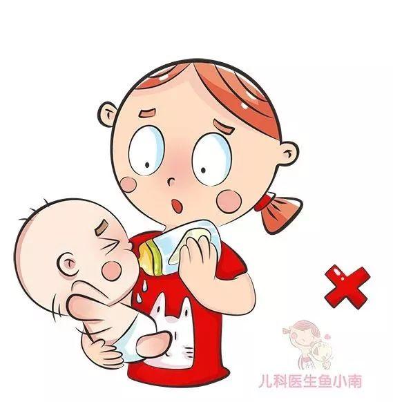 寶寶吐奶的時候可以拍嗝嗎（寶寶老是吐奶應該如何拍嗝）10