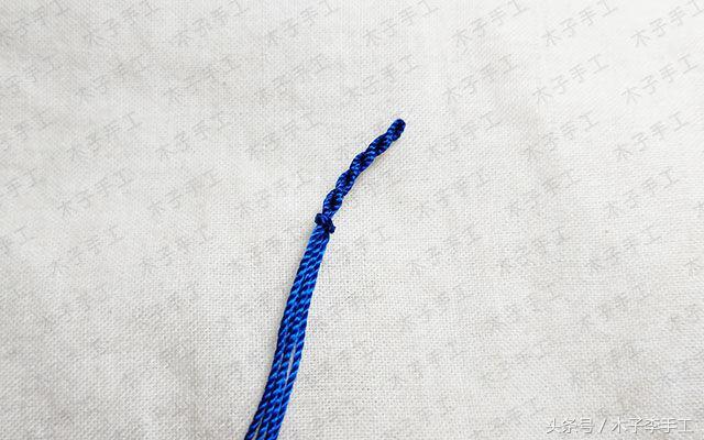 手鍊編織教程簡單易上手（超秀氣的樹葉手鍊編織圖文教程）2