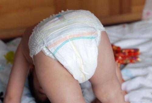 寶寶五個月可以穿拉拉褲嗎（5個月寶寶能穿拉拉褲嗎）7