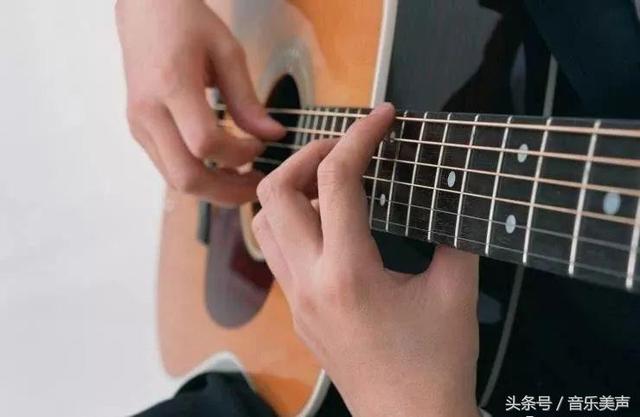 初學者吉他左手怎麼鍛煉（吉他演奏者左手基礎能力的練習）8