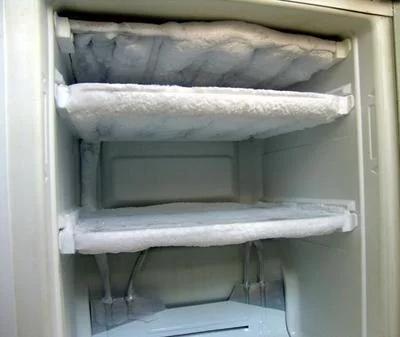 冰箱除冰最簡單方法（冰箱除冰小妙招）3