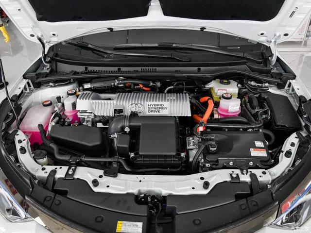雷淩雙擎最新優惠價格（雷淩雙擎E百公裡油耗1.3L）6
