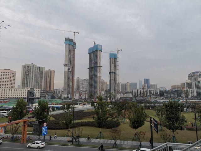 武漢現在還有哪些摩天大樓正在建（武漢200米以上摩天大樓詳細盤點）12