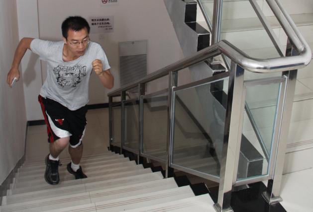 每天去爬樓梯能減肥嗎（天天爬樓梯能減肥嗎）6
