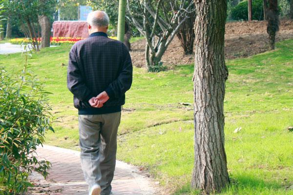 老年人每天走多少步最合适（每天走多少步比較健康）2