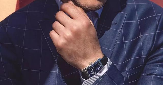 175斤男士戴哪款手表好看（商務型男是怎樣将五千元手表戴出萬元質感）18