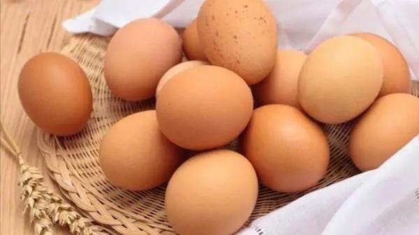 雞蛋放冰箱六七個月沒壞能吃嗎（雞蛋放冰箱裡能放多久）1