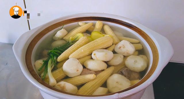 玉米排骨湯簡單做法大全（玉米排骨湯家常做法）5