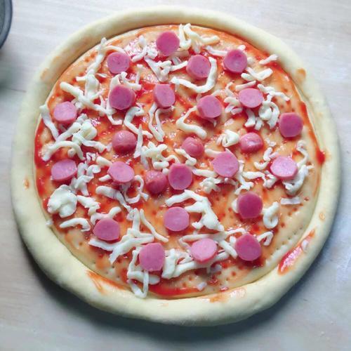 番茄奶酪披薩的配方（美食分享番茄奶酪披薩）12