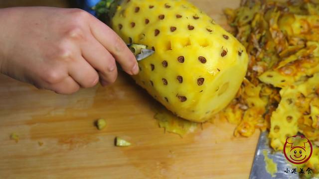 在家如何削菠蘿皮（科學方法削菠蘿皮）6