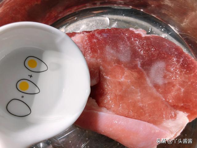 凍肉用什麼方法解凍快（凍肉如何快速解凍）4