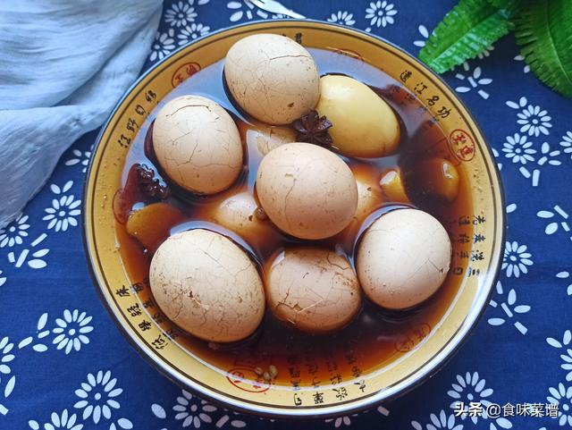 五香鹵雞蛋的正宗做法（教你五香鹵雞蛋的秘方）9