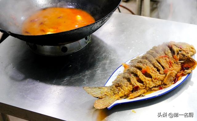 紅燒魚的家常做法簡單易學還好吃（紅燒魚這樣做才好吃）17