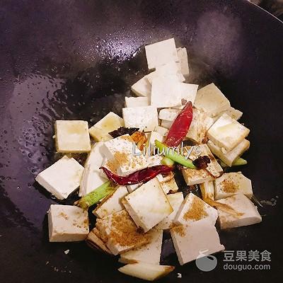 家常豆腐飯店的做法（家常豆腐的做法）5