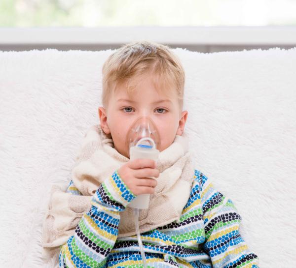 寶寶肺炎咳嗽有痰是不是很嚴重（寶寶咳嗽肺炎咳嗽）2
