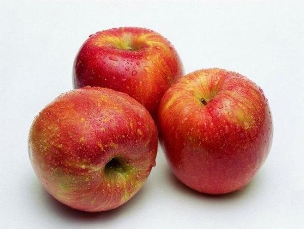 每天吃蘋果能增強抵抗力嗎（常吃蘋果好處多）2