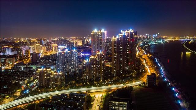 漫步南京城市夜景（這部規劃要聽你意見）2