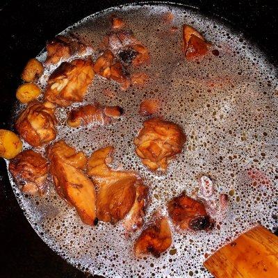 紅燒栗子雞做法（百吃不膩的紅燒栗子雞教程）5