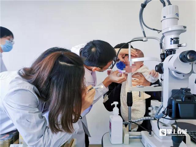 六盤水市愛爾眼科能治兒童近視嗎（昆明愛爾眼科為7個月大的寶寶矯正1700度超高度遠視）2