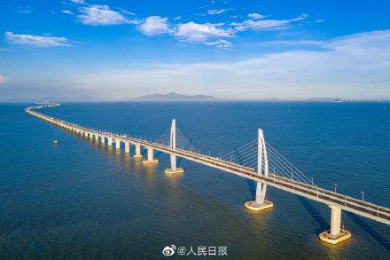 港珠澳大橋具體的通車時間（港珠澳大橋正式開通三周年）1