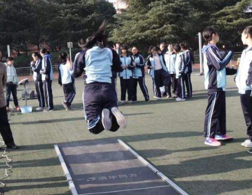跳遠教學一般從什麼開始教學（起跳技術是跳遠教學的重點）5