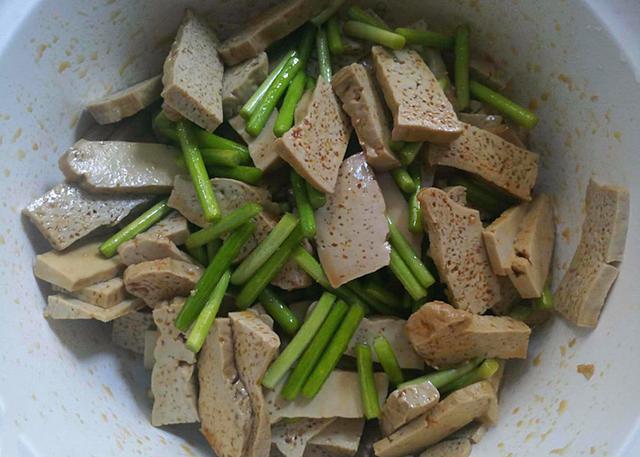 豆腐雖尋常做豆腐的過程卻不簡單（豆腐最髒的做法）6