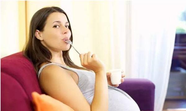 孕晚期吃什麼促進胎兒發育（胎兒在孕晚期發育最快）4