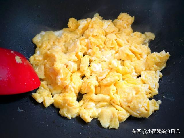 雞蛋和什麼炒有營養好吃（雞蛋和它是天生一對）7