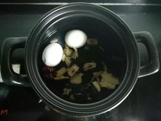 月經期間煮紅糖當歸雞蛋湯可以嗎（經期前後來一碗）7
