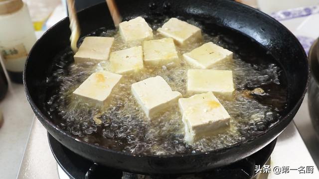 飯店裡脆皮豆腐做法（年夜飯的脆皮豆腐怎樣做）8