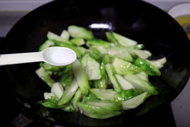 生菜的十種做法最好吃（這菜被稱超生菜）7