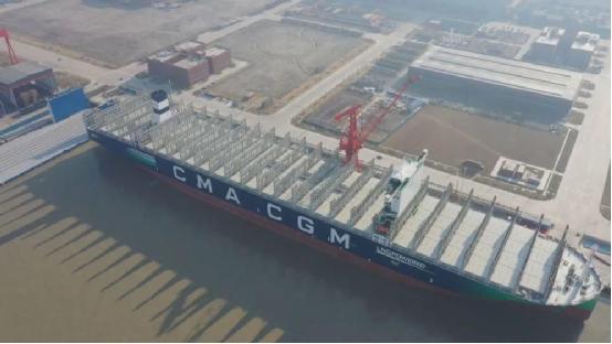 世界最大集裝箱船排行（全球最大集裝箱船來了）1