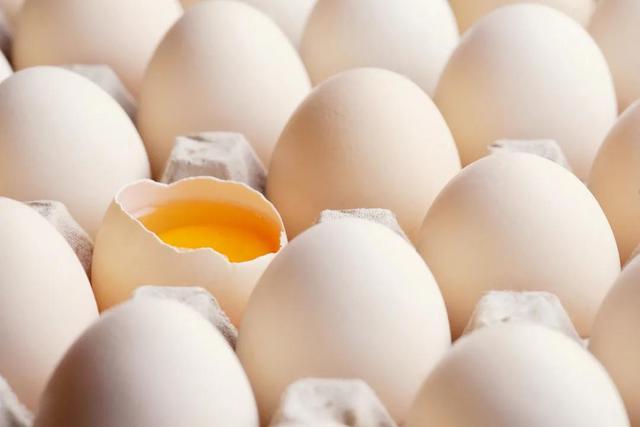 生雞蛋能放冰箱嗎放多久（雞蛋放冰箱超過多久不能吃）5