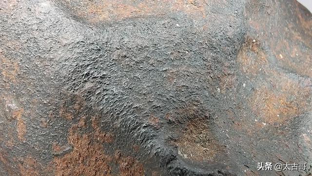 隕石有什麼特征,怎麼辨認（隕石都有哪些特征）4