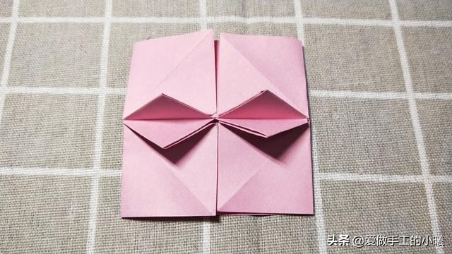 蝴蝶結折紙超簡單的方式（折紙教程:當愛心遇上蝴蝶結）12